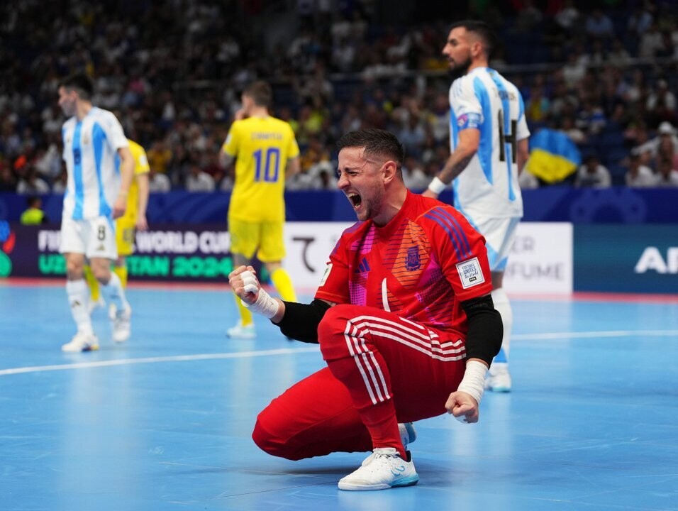 Аргентина давит на Украину 7-1 в дебюте Кубка мира по футзалу