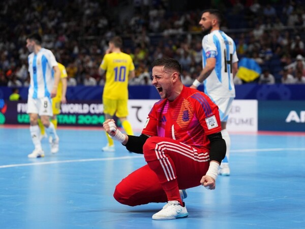 Аргентина давит на Украину 7-1 в дебюте Кубка мира по футзалу